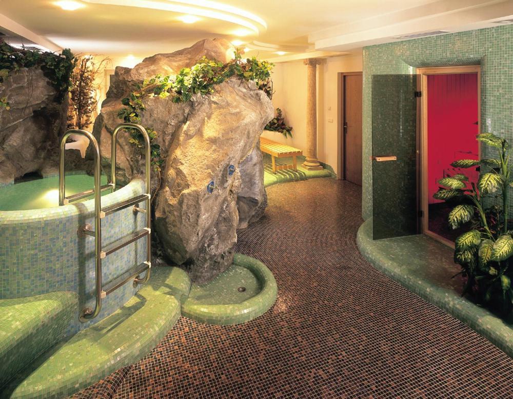 Hotel Klotz Сан Леонардо ин Пасирия Екстериор снимка